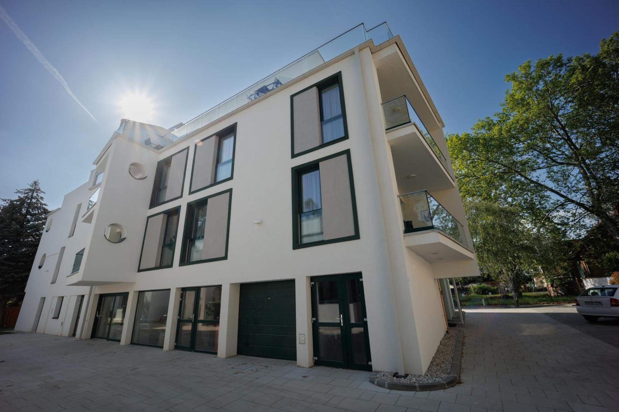 Villa Bauhaus Labi Garden Wellness Apartman シオーフォク エクステリア 写真