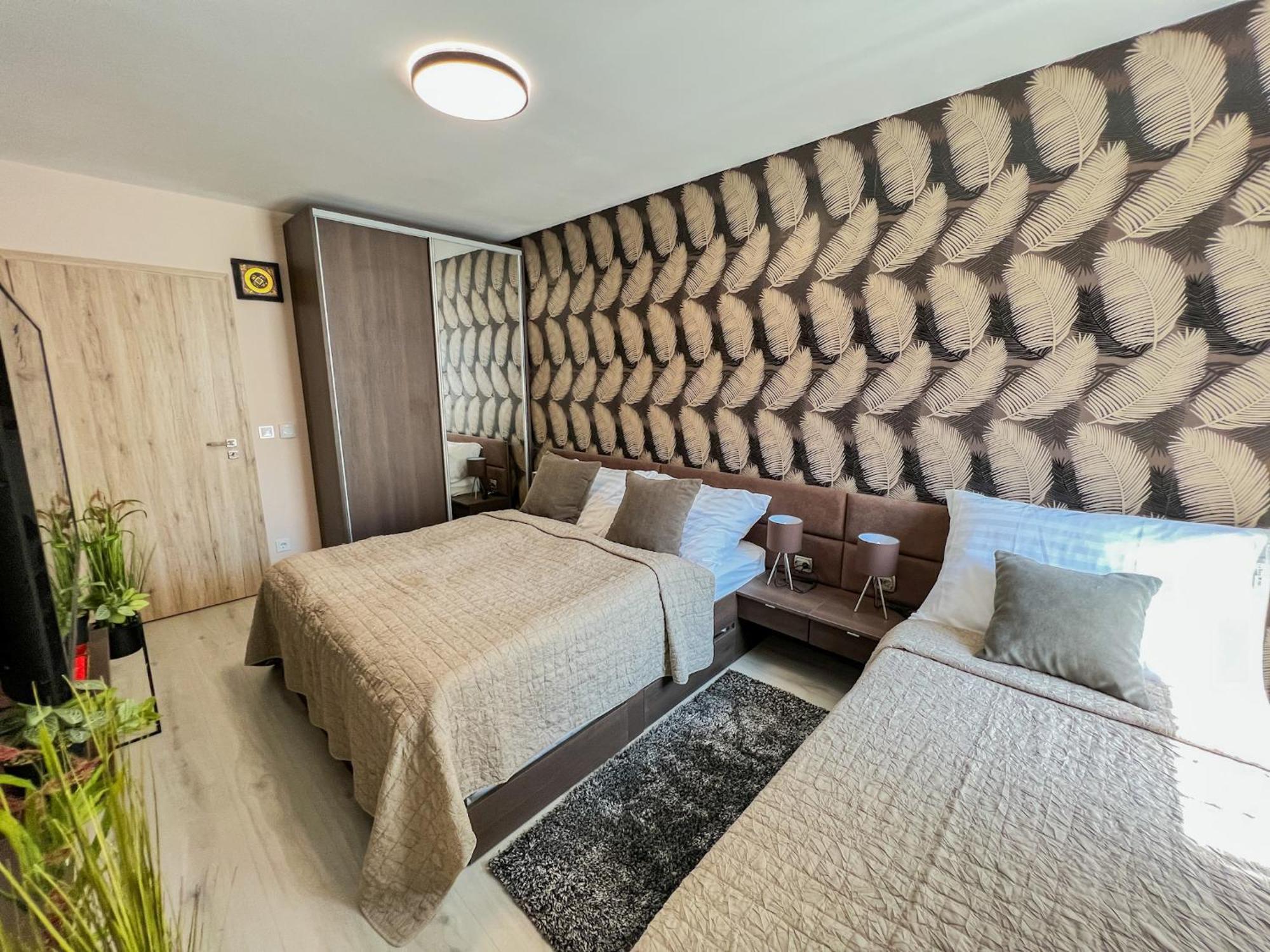 Villa Bauhaus Labi Garden Wellness Apartman シオーフォク エクステリア 写真