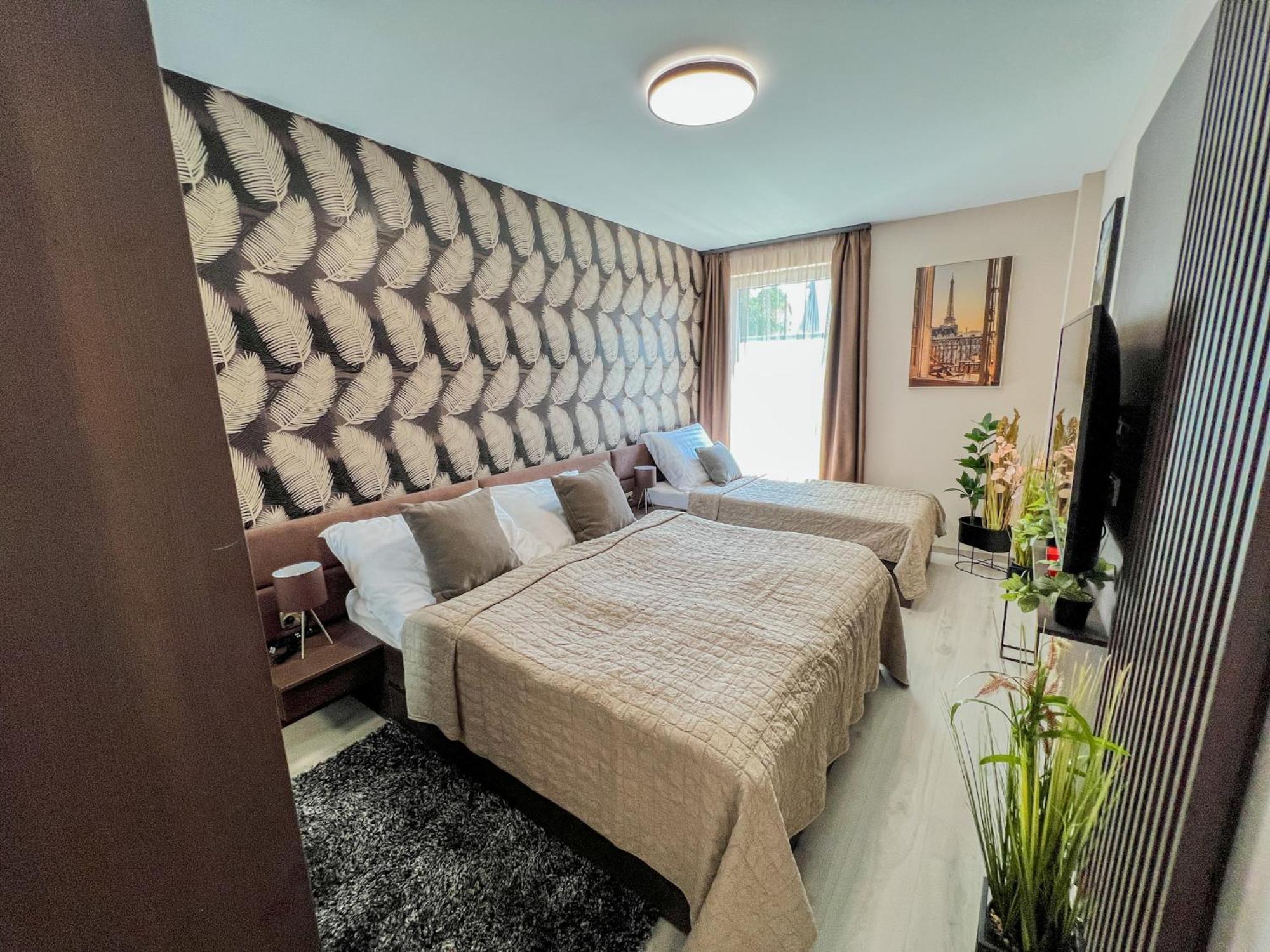 Villa Bauhaus Labi Garden Wellness Apartman シオーフォク エクステリア 写真